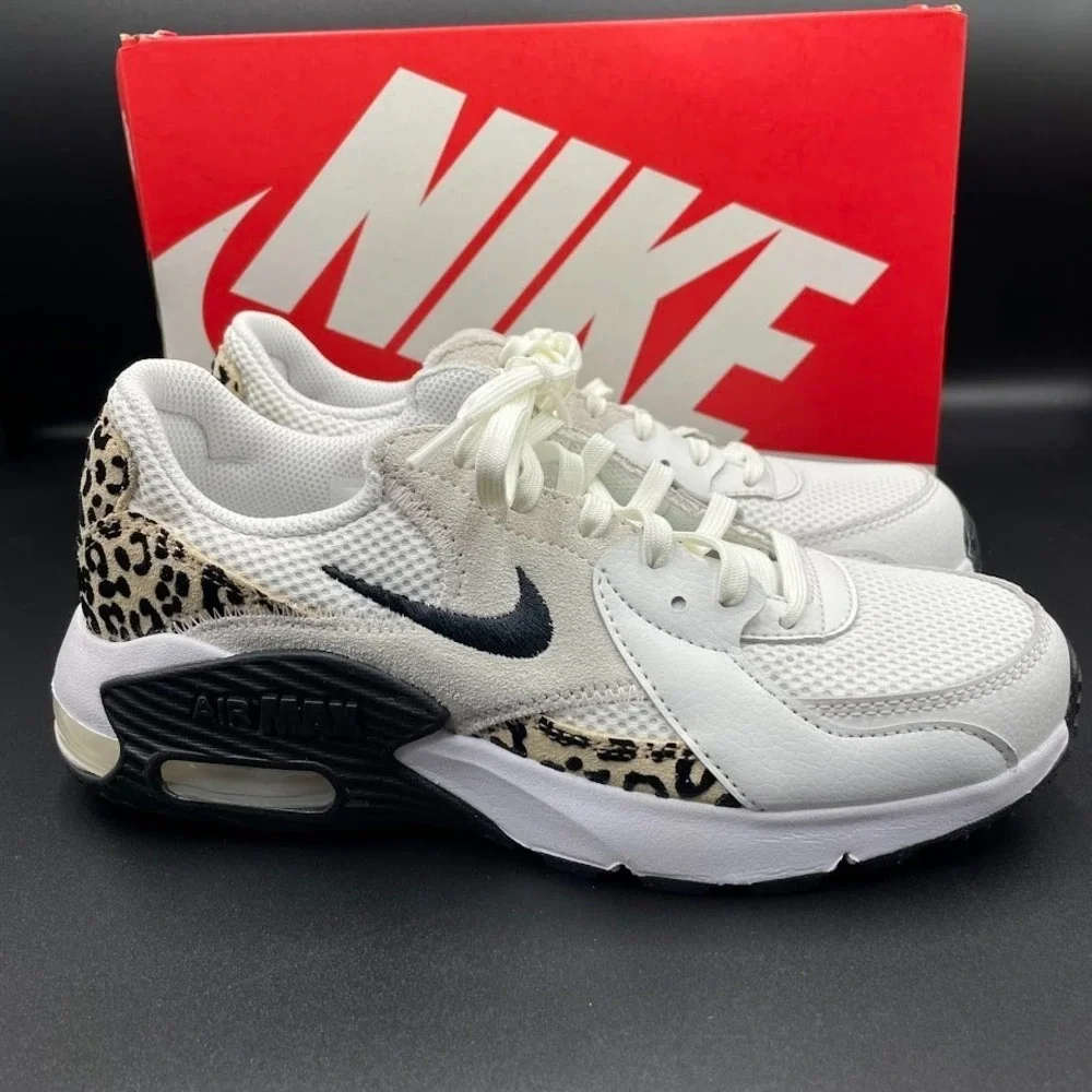 Nike Air Max Excee Leopard Summit White Black‎ Womens Size 6 HQ2115-100 NEW